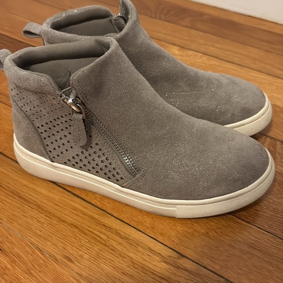 Rachel Zoe bootie sneakers taupe tan size 3 sparkly zippers high tops - Picture 5 of 11